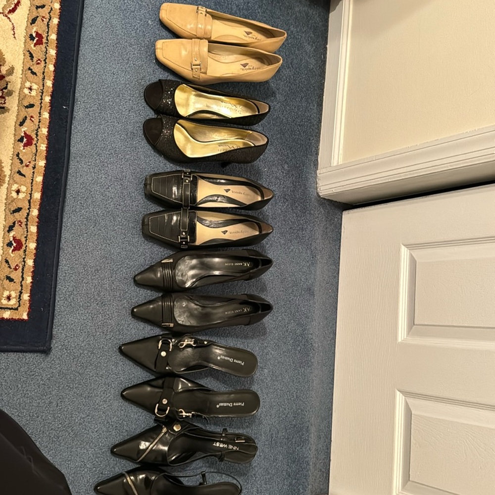 any 10 dollars pick a pair